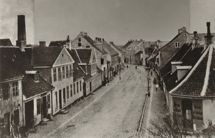Foto af Slotsgade i 1870